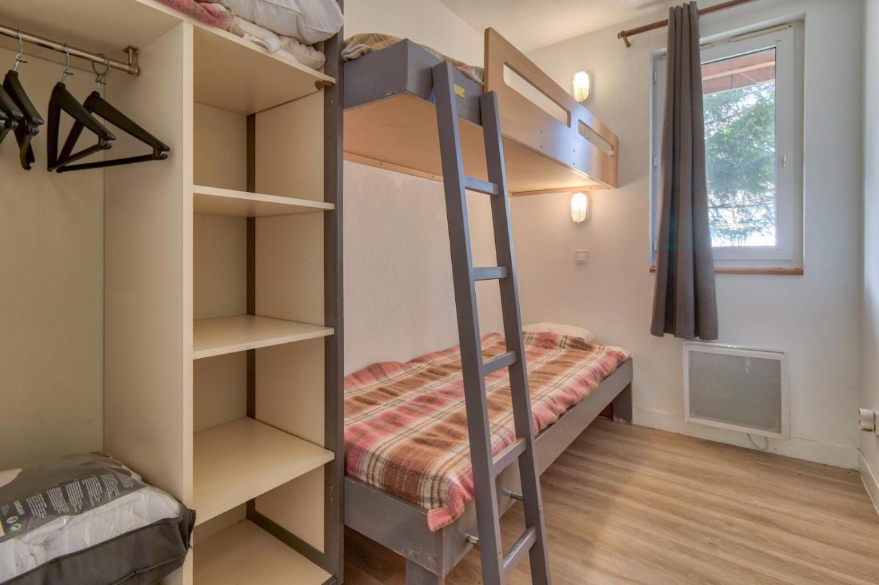 Acces Direct Aux Pistes - Appartement Pour 4 Génos Eksteriør bilde