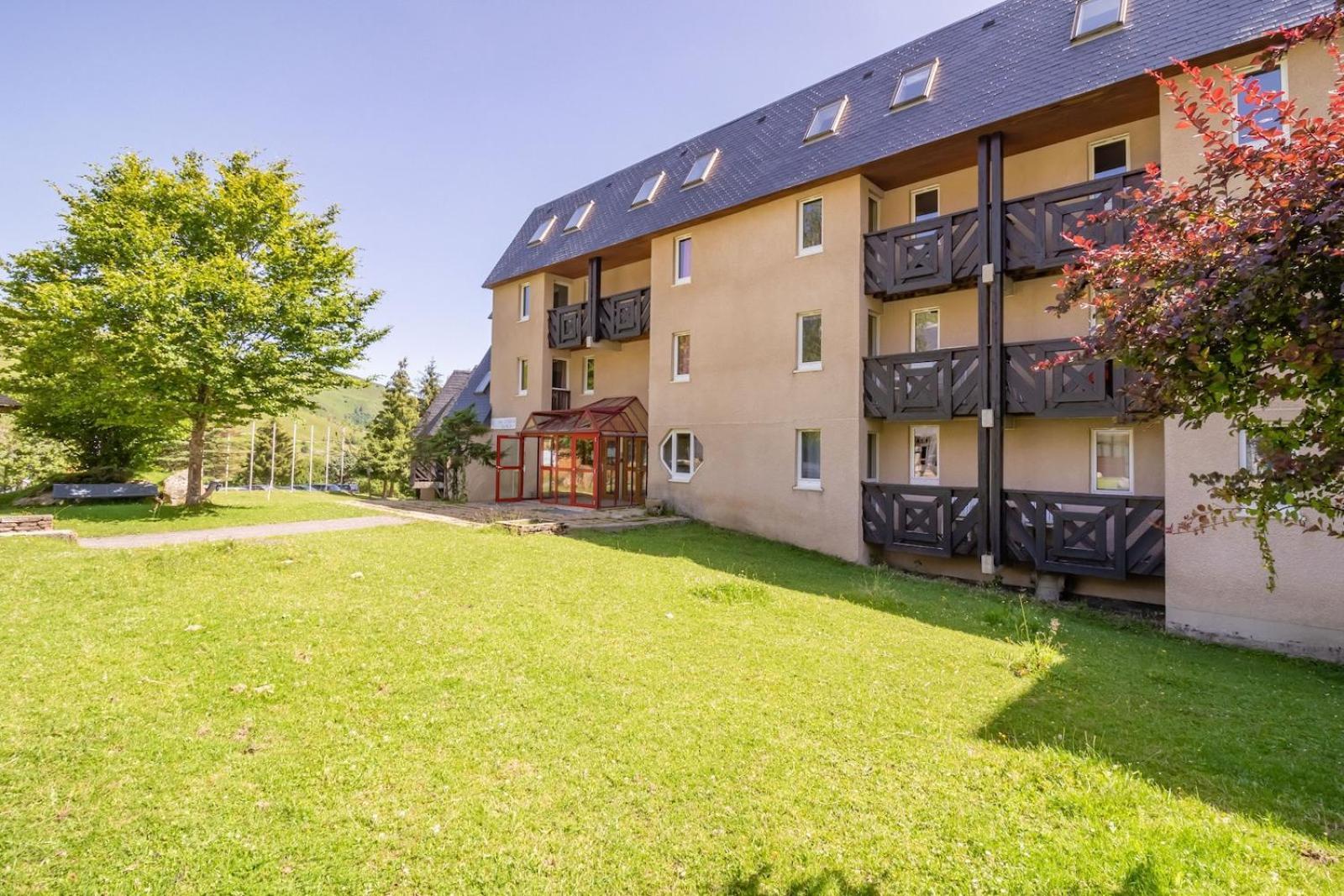Acces Direct Aux Pistes - Appartement Pour 4 Génos Eksteriør bilde